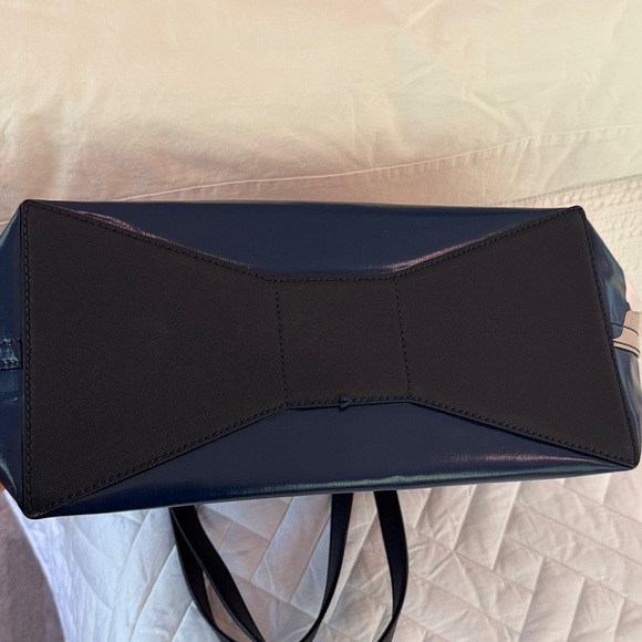 KATE SPADE “Going Places” Francis Map Leather Tote - Picture 9 of 11